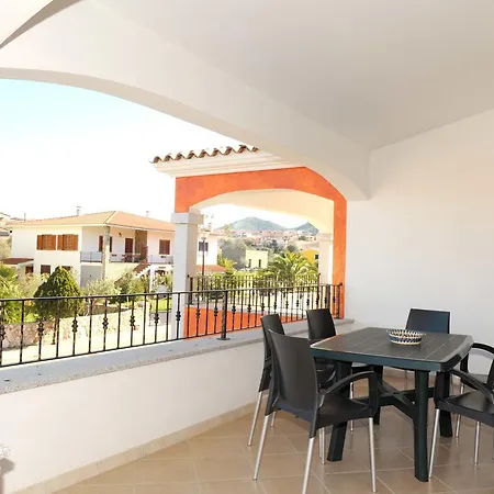 Vacanze Apartament *
